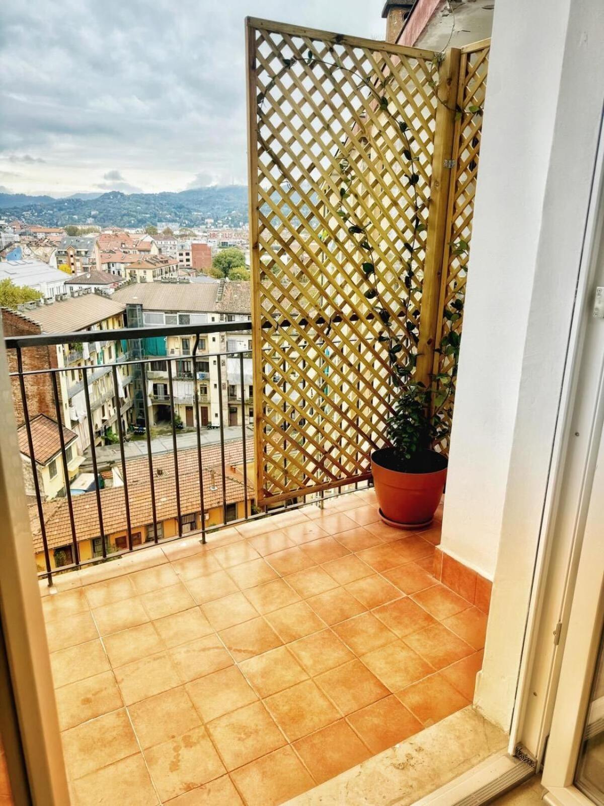 Gianduja - Attico Con Terrazzo Lejlighed Torino Eksteriør billede